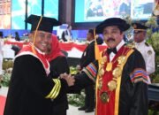 Herman Suryatman Diwisuda sebagai Doktor Ilmu Pemerintahan