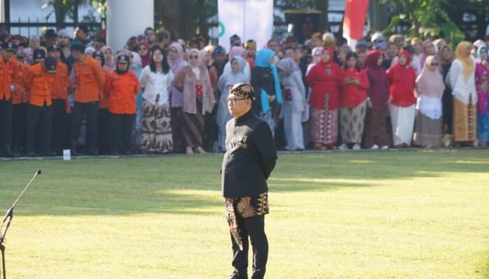 Barnas Adjidin PJ Bupati Garut Hadiri Upacara Peringatan Hari Jadi ke-79 Jawa Barat