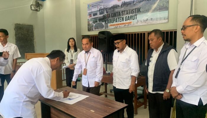 BPS Garut Luncurkan Program Desa Cantik Di Desa Cinunuk
