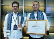 Mantap!!!Bupati Bandung Dadang Supriatna Raih penghargaan RAN PE Awards 2024.