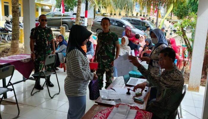 Satgas TMMD 121 TA 2024 Kodim 0612/Tasikmalaya Gelar Pelayanan E-KTP bagi warga Desa Pangliaran