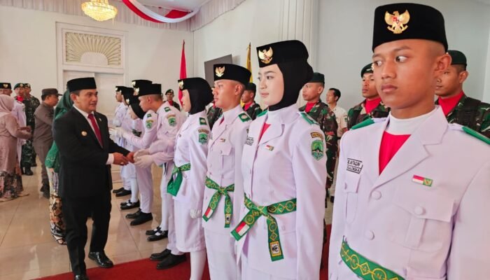 Dedi Supandi PJ Bupati: Kukuhkan 32 Paskibraka Di Kabupaten Majalengka