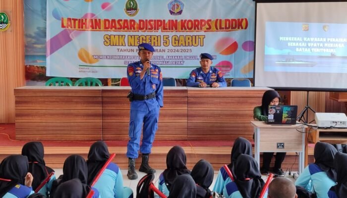 Satpolairud Polres Garut Berikan Materi Kegiatan Latihan Dasar Disiplin Korps