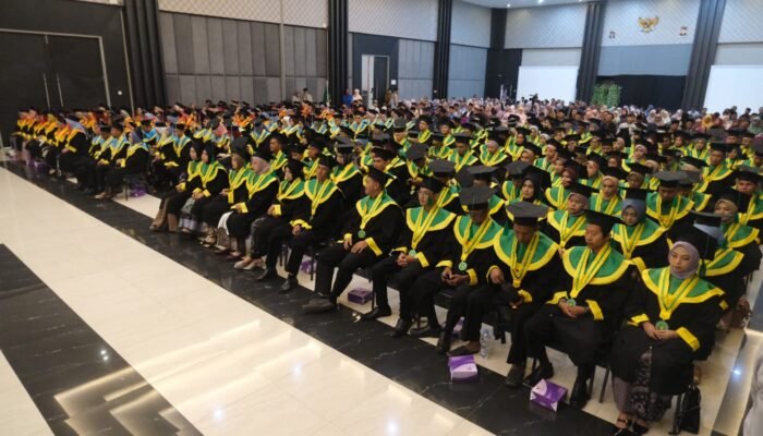 253 Wisudawan STAI Siliwangi Garut Lulus Wisuda Harap Siap Hadapi Tantangan Global