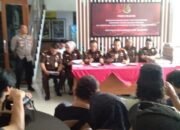 Kejari Kabupaten Bandung Eksekusi Penyetoran Barbuk Ke Kas Negara Atas Nama Terpidana Doni Salmanan