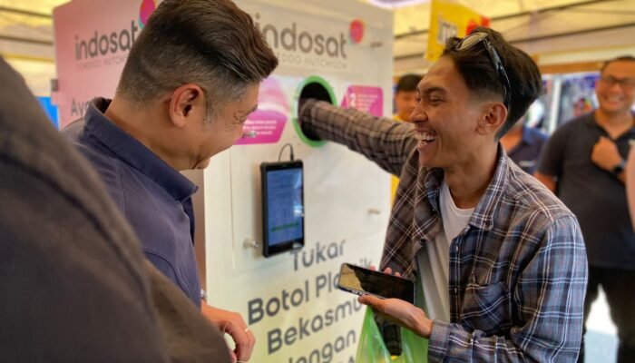Dukung Kelestarian Lingkungan yang Keberlanjutan di Ajang MotoGP Mandalika 2024, Indosat Ooredoo Hutchison Kampanyekan “Sampah Jadi Pulsa”