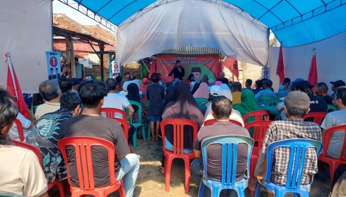 Nana Suryana-Mujamil Raup Dukungan Dari Warga Mekarsari Dan Hegarsari Dalam Kampanye Tatap Muka