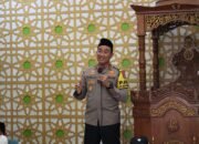 Sholat Jumat Keliling Kapolda Banten Berikan Motivas Kepada Murid Ponpes As-Salam Kemiri