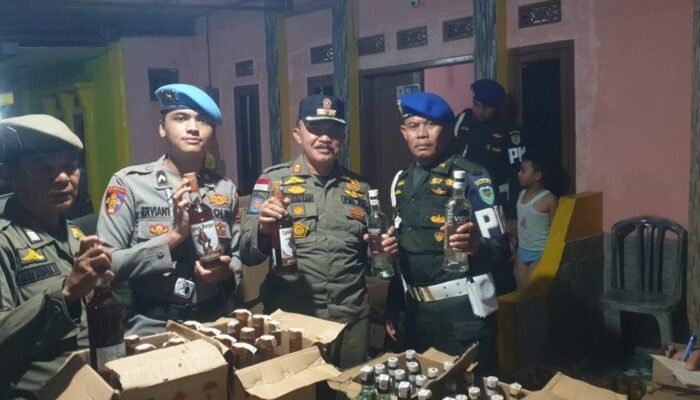 Satpol PP Dan Bea Cukai Gelar Operasi Penegakan Perda dan Gempur Cukai Ilegal Di Garut Selatan
