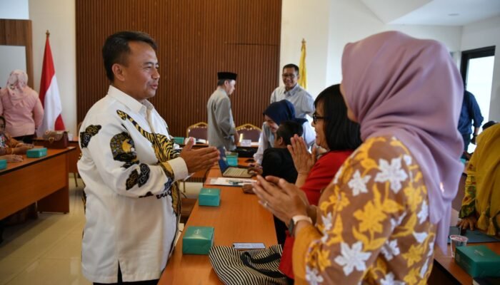 Pelaku Pariwisata Kelola Sampah Mandiri Di Dorong Sekda Provinsi Jabar Herman Suryatman