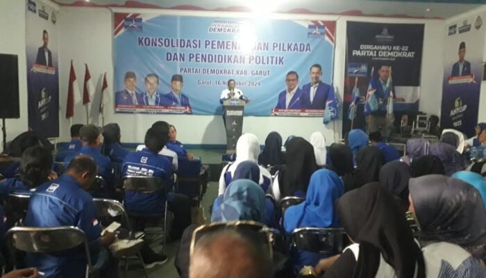 Anggota DPRD Garut HM Riki Membantah Tentang Pembagian Beras Pada Masyarakat Mengusung Paslon 2