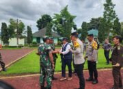 Barnas Adjidin Dampingi Pangdam III/Siliwangi dan Kapolda Jabar Pantau Pemungutan Suara di Garut