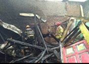 Rumah Dadang Oce Hangus Dilahap Si Jago Merah