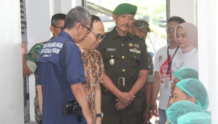 Semarak Hari Juang Kartika TNI AD ke-79: Kodim 0612/Tasikmalaya Gelar Operasi Katarak Gratis