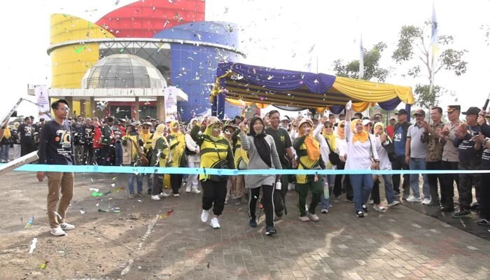 Puncak Acara Harbak PU Ke 79 di Gelar DPUPR Kabupaten Garut Dengan Jalan Sehat