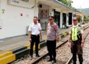 Polsek Malangbong meninjau Stasiun Cipeundeuy, ” Ini Hasilnya