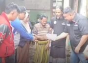 Anggota DPRD Kabupaten Garut Yudha Puja Turnawan Berikan Bantuan untuk Lansia di Garut