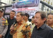 Forum Orangtua CASIS Korban Penipuan Masuk TNI AD RINDAM Gerudug Kantor DPRD Sumut Tuntut Nina Wati Adili Dan Penjarakan