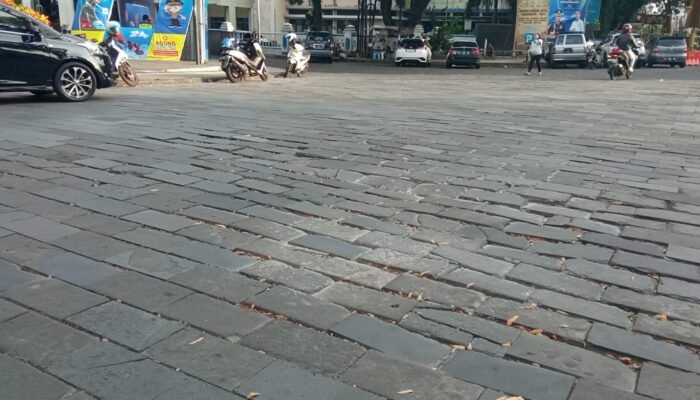 Bulan April Dinas PUPR Akan Ganti Batu Andesit ke Aspal Hotmix