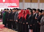 Pelantikan Pejabat Eselon 3 dan 4, Pj Gubernur Fatoni: Pelantikan Pejabat Sudah Sesuai Aturan Untuk Percepat Program Pemerintah