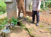 Polsek Malangbong Cek Pergeseran Tanah yang Terjadi di Desa Sekarwangi