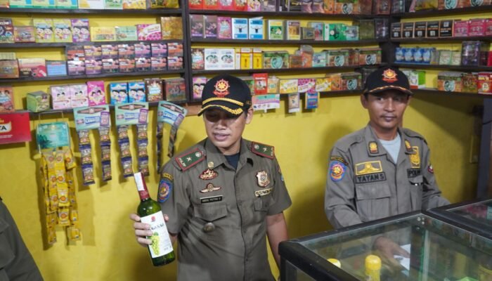 Jelang Ramadhan, Satpol PP Gelar Operasi Yustisi Minuman Beralkohol