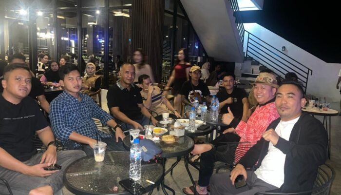 Kapolres Melawi Buka Puasa Bersama Pengurus Ormas Fopad