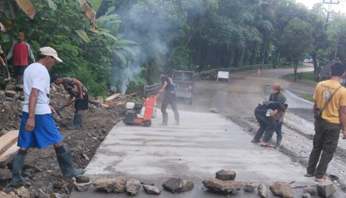 Pemeliharan Jalan Saketi Picung Simpang Oleh,CV Langgeng Cipta Mandiri Bentuk Pertanggung Jawaban Perusahaan