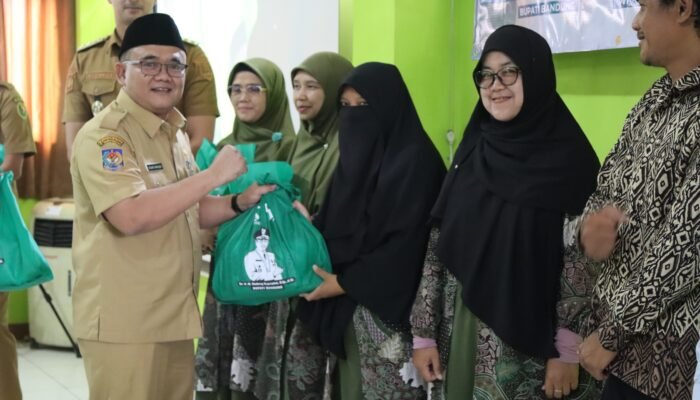 Bupati Bandung Ucapkan Terima Kasih Kepada 15.852 Guru Ngaji Penerima Manfaat Bantuan Cadangan Pangan