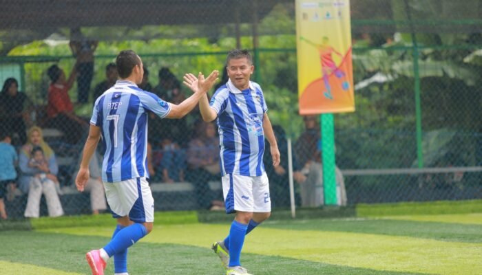 Jadi Pencetak Gol Terbanyak, Wagub Erwan Bawa Persib Legend Kalahkan Subang Ngabret