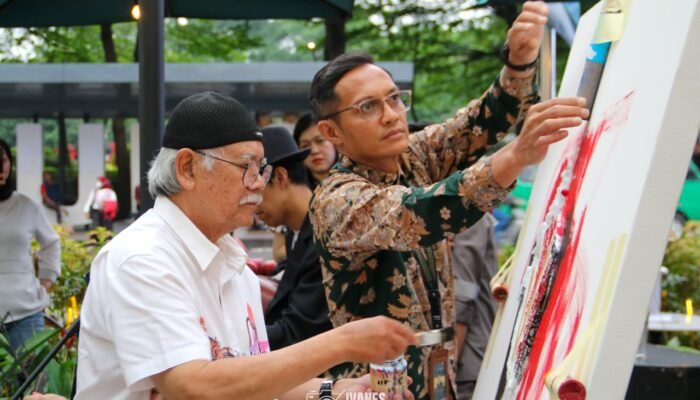 Vasaka Maison Bandung Hadirkan Kolaborasi Seni Teddy Suchyar & Taat Joeda
