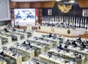 Walk Out Massal! Fraksi PDI Perjuangan Protes Pernyataan Gubernur Jabar