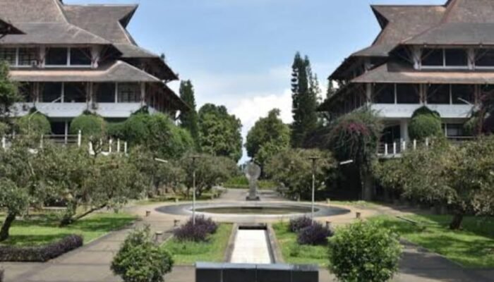 ITB Berikan Pendampingan pada Mahasiswi FSRD Terkait Kasus Meme Presiden