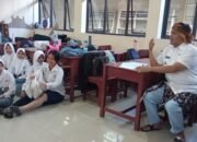 Moment Hardiknas Para Pejabat Kota Tasikmlaaya Menjadi Guru Tamu di Setiap Sekolah
