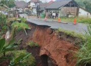 Longsor Putuskan Jalan Penghubung, ” Polisi Alihkan Jalur