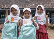 EIGER Junior Kirim 2.000 Tas Sekolah untuk Anak-Anak di Pelosok Indonesia