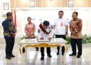Bupati Tangerang Tandatangani MOU Program Sekolah SD dan SMP Swasta Gratis