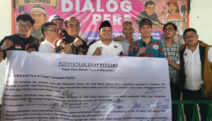 Ratusan Insan Pers Bekasi Raya, Desak KDM Klarifikasi Terkait Statemen Tidak Ingin Kerjasama Dengan Media