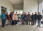 Mentri Pertanian Berikan Bantuan Mesin Perontok Padi Pada 10 Kelompok Tani Garut