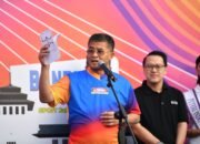Wagub Jabar Lepas Ribuan Peserta Indomaret Fun Bike 2025