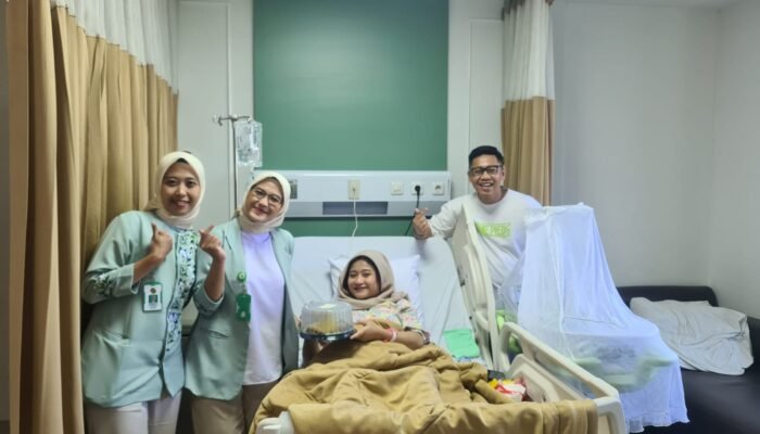 Kisah Bahagia Kelahiran Anak Kedua di RS Hermina Arcamanik: Testimoni Hangat Keluarga Fahmi Zaki dan Ega Safitri