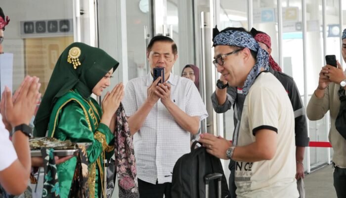 Pentas Budaya dan Tarif Diskon Meriahkan Perayaan HUT ke-80 Jawa Barat di Layanan Whoosh