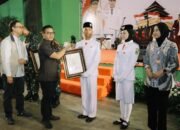 Semua Petugas Upacara HUT RI ke-80 Dapat Hadiah Beasiswa dari Bupati Bandung