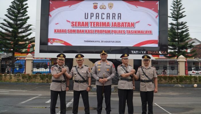Dua Pejabat Utama Polres Tasikmalaya di Mutasi,” Ini Namanya