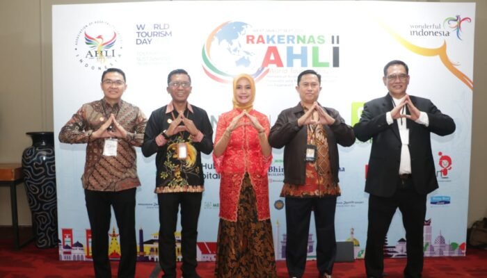 RAKERNAS (Rapat Kerja Nasional) II AHLI 2025, Memperkuat Kolaborasi Menuju Transformasi Pariwisata Berkualitas, Berkelanjutan, dan Regeneratif