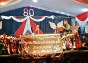 Rangkaian Peringatan HUT RI ke 80 di Kampung Cibisoro Katapang Ditutup Dengan Wayang Golek