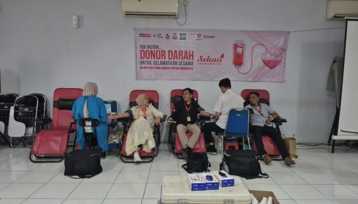 Alfamart Kumpulkan 26 Ribu Kantong Darah di 34 Kota dalam Momen Ulang Tahun ke-26