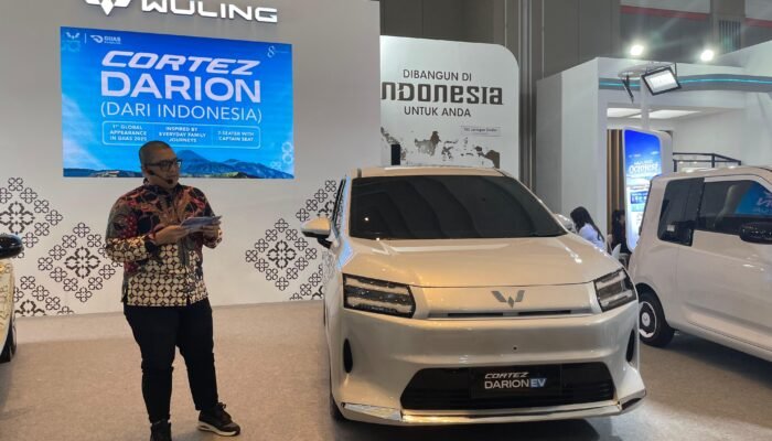 Wuling Perkenalkan New BinguoEV dan Menampilkan Darion di Ajang GIIAS Bandung 2025