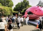 Antusiasme Warga Padati Pasar Seni ITB 2025, Kemacetan Kota Bandung Tak Terhindarkan
