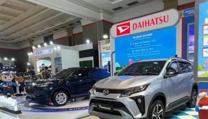 Terios Unjuk Gigi di GIIAS Bandung 2025, Cocok untuk Mobil Pertama